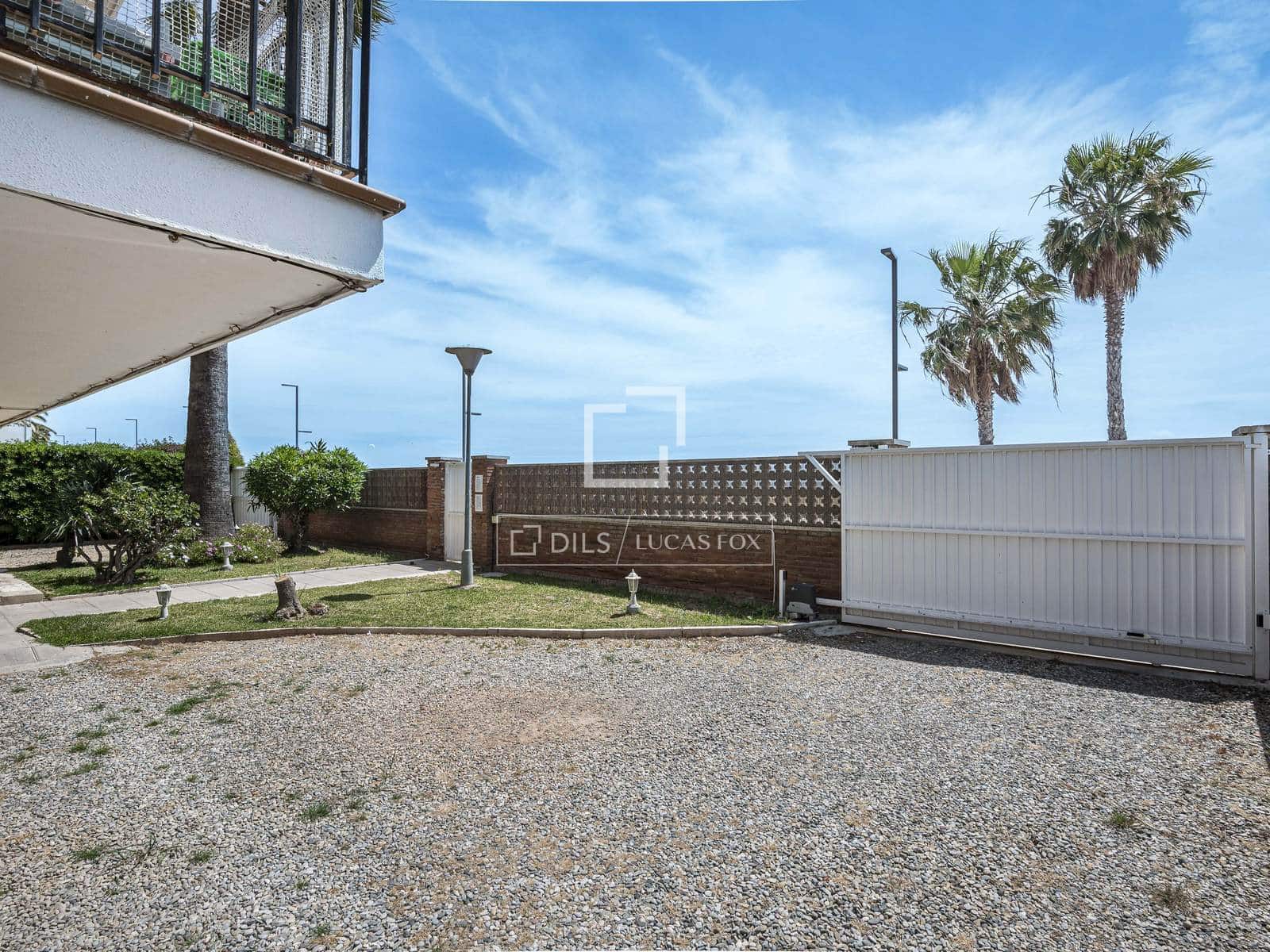 3 makuuhuone Huoneisto myytävänä paikassa Castelldefels mukana uima-altaan 
autotalli - 680 000 € (Ref: 9827771)