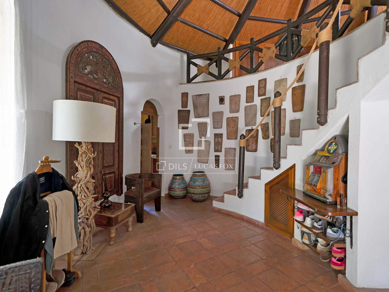 4 bedroom Villa for sale in Nueva Andalucia with pool garage - € 2,900,000 (Ref: 9827772)