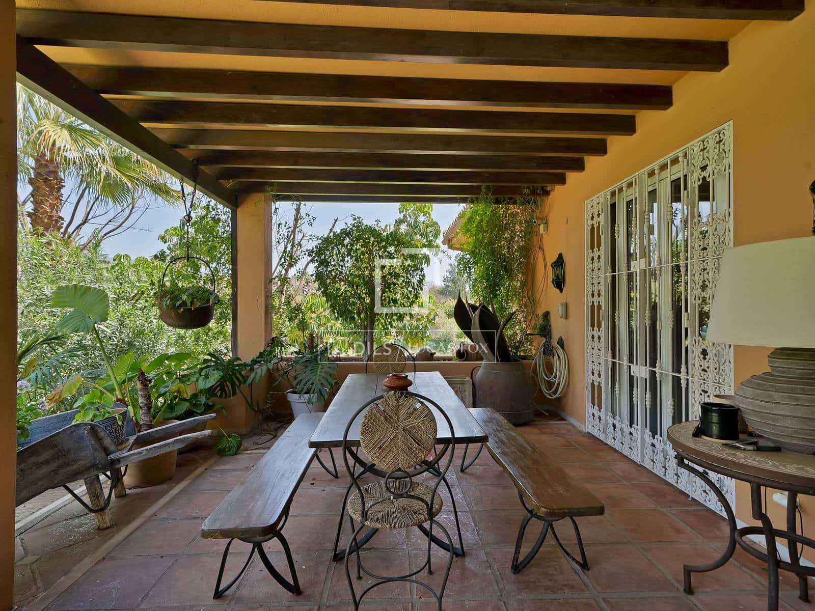 4 bedroom Villa for sale in Nueva Andalucia with pool garage - € 2,900,000 (Ref: 9827772)