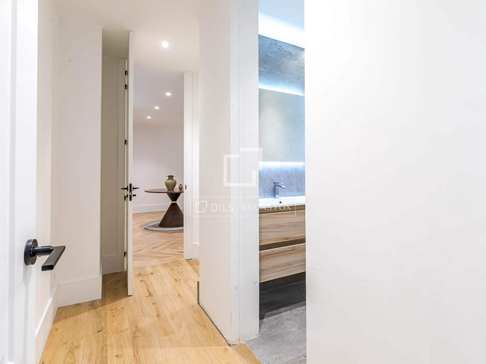 4 chambre Appartement à vendre à Madrid ville avec garage - 3 375 000 € (Ref: 9828006)