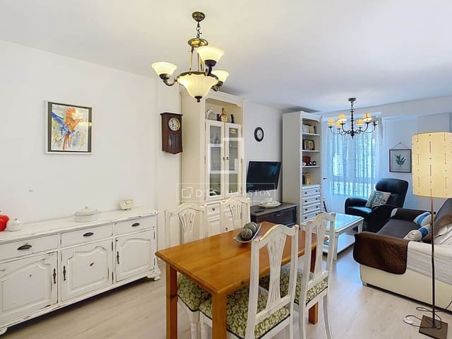 2 sovrum Lägenhet till salu i Ciutadella de Menorca med pool garage - 350 000 € (Ref: 9828008)