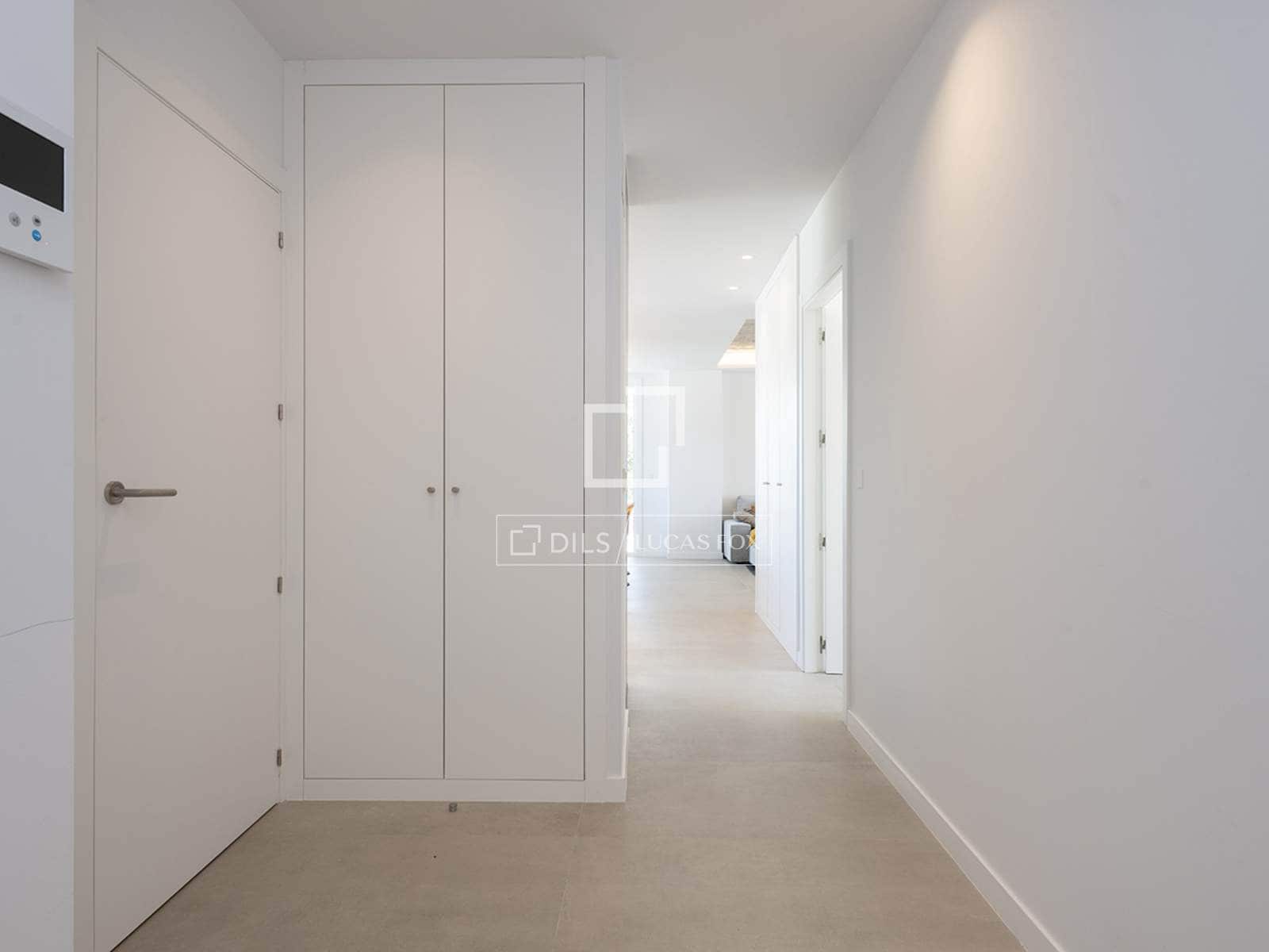 2 slaapkamer Penthouse te huur in Vigo met garage - € 3.500 (Ref: 9829559)