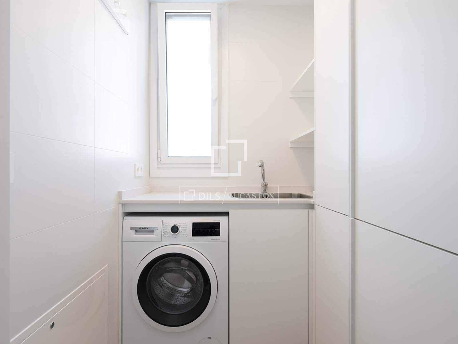 2 slaapkamer Penthouse te huur in Vigo met garage - € 3.500 (Ref: 9829559)