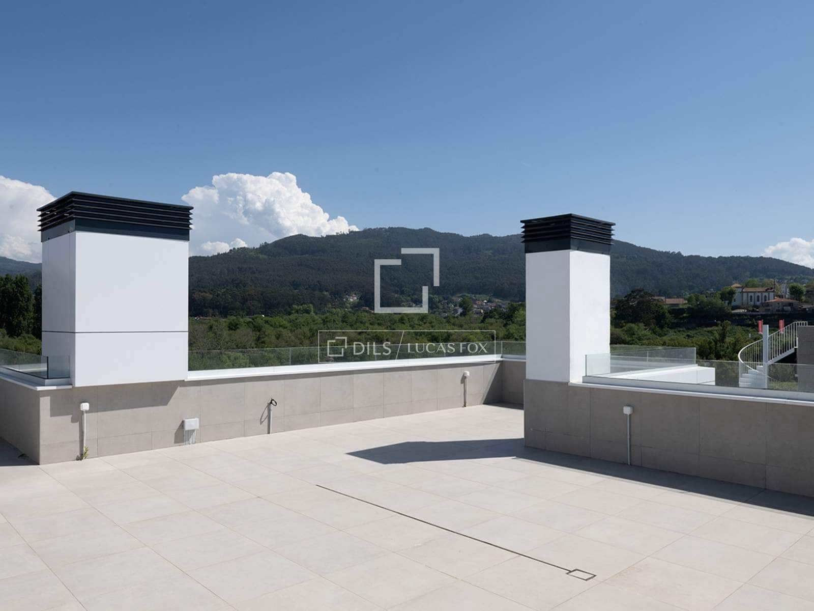 2 slaapkamer Penthouse te huur in Vigo met garage - € 3.500 (Ref: 9829559)