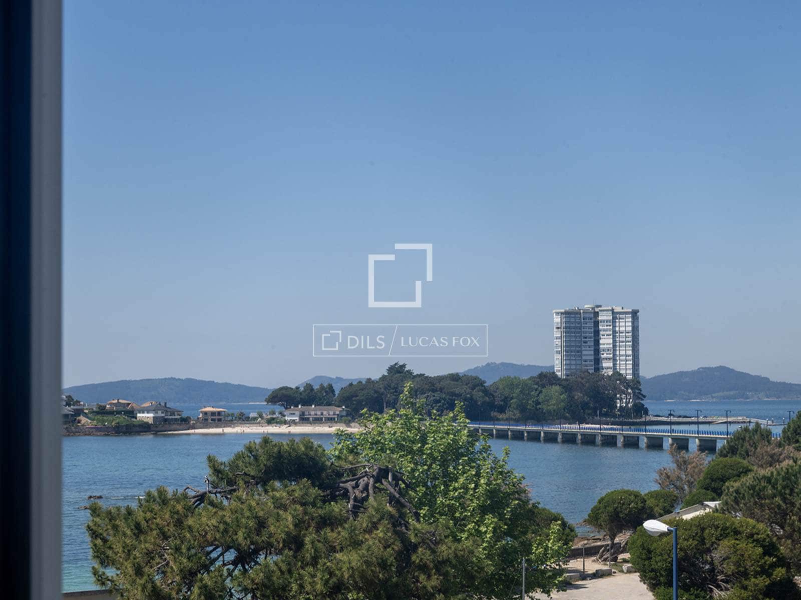 2 slaapkamer Penthouse te huur in Vigo met garage - € 3.500 (Ref: 9829559)