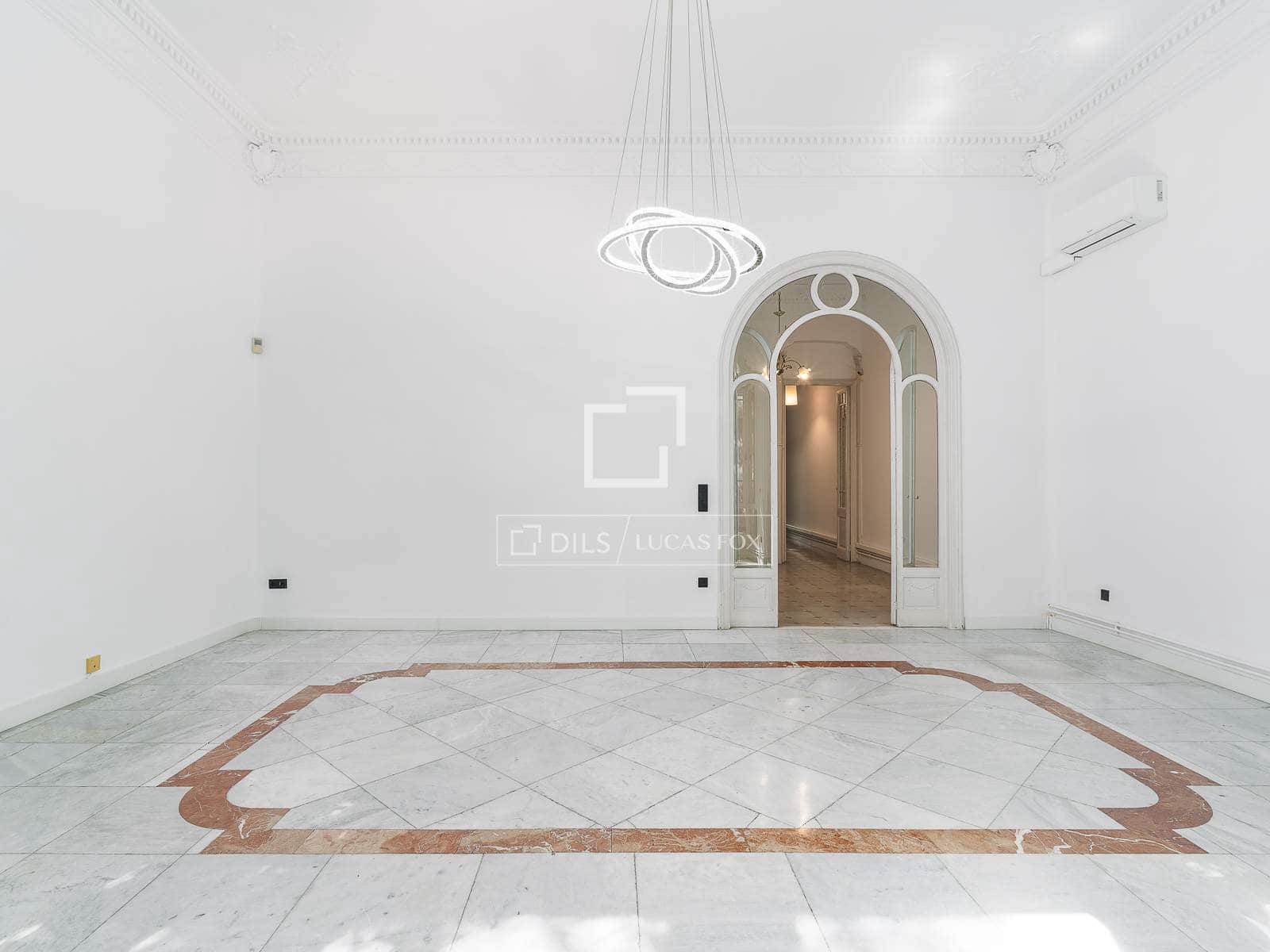 3 slaapkamer Appartement te koop in Barcelona stad - € 1.300.000 (Ref: 9829735)