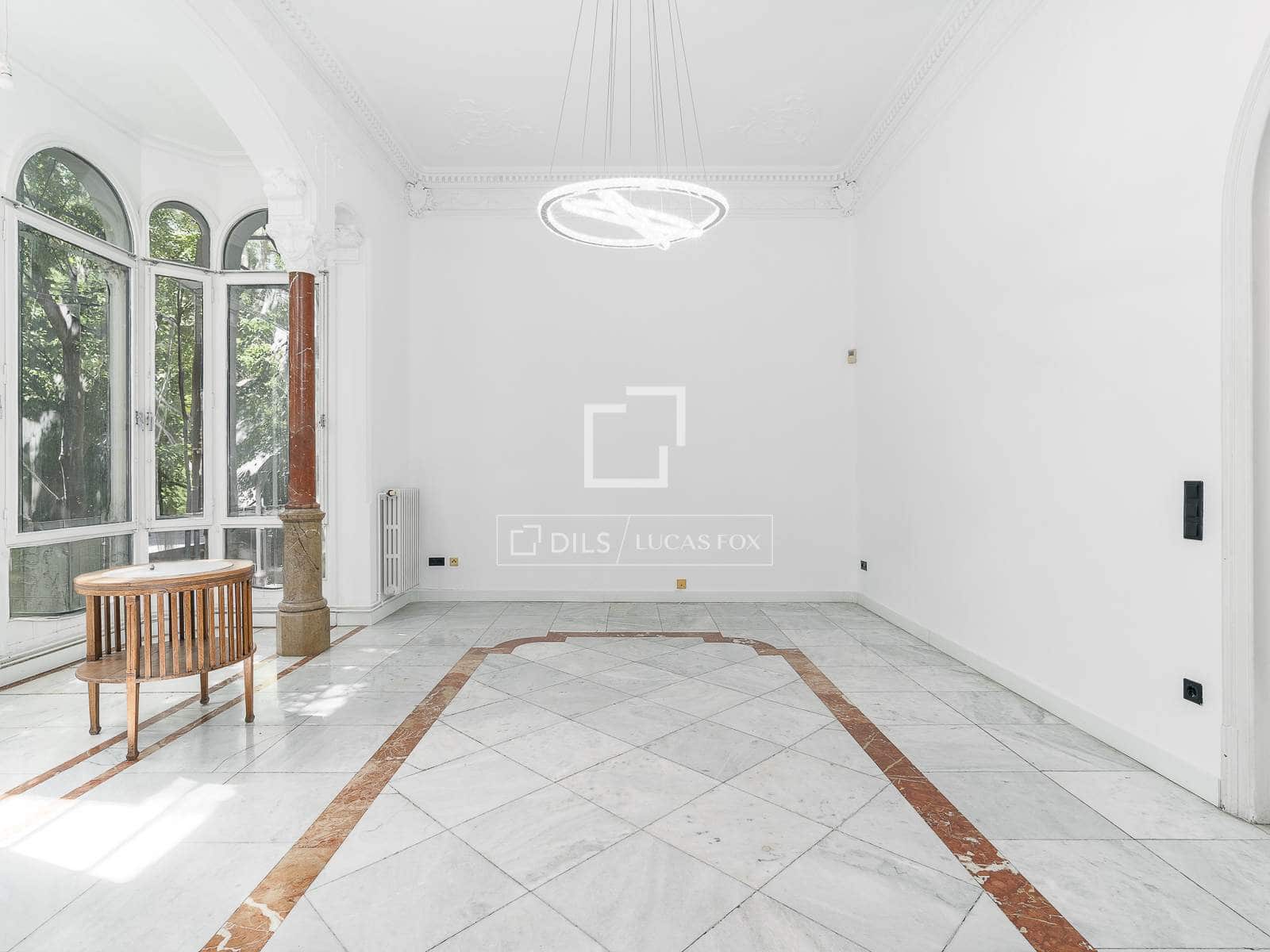 3 slaapkamer Appartement te koop in Barcelona stad - € 1.300.000 (Ref: 9829735)