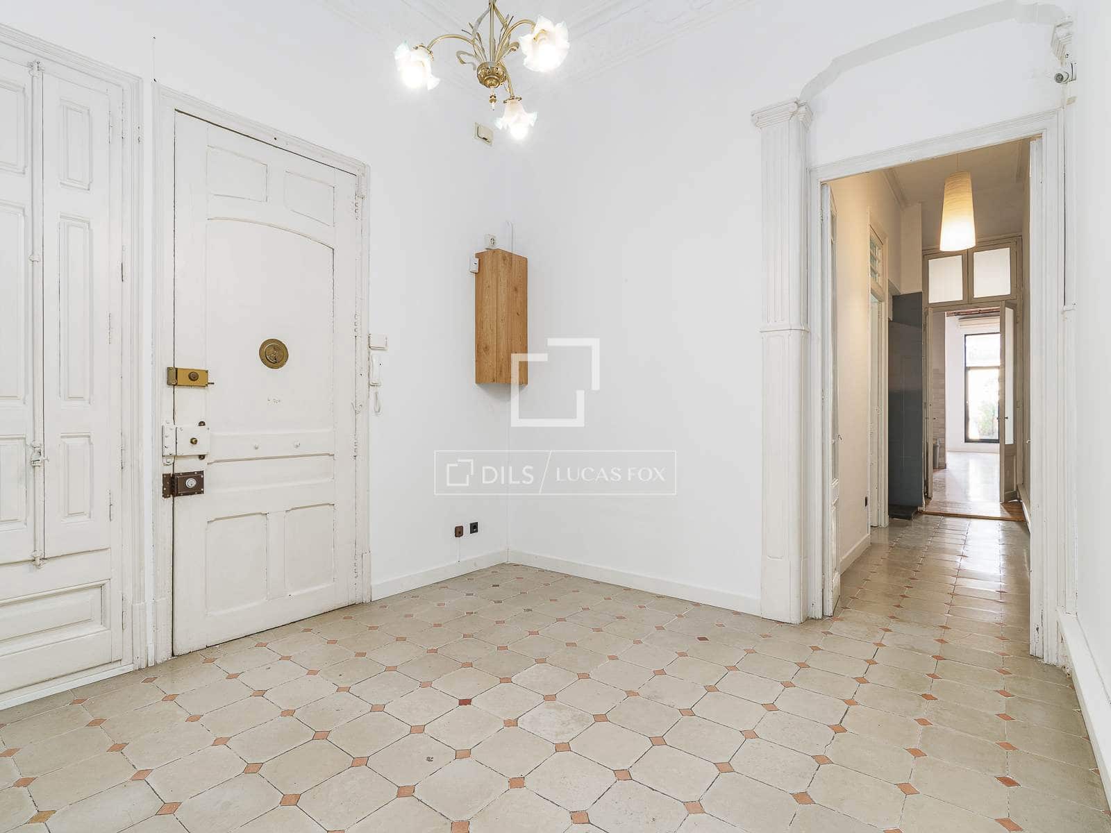 3 slaapkamer Appartement te koop in Barcelona stad - € 1.300.000 (Ref: 9829735)