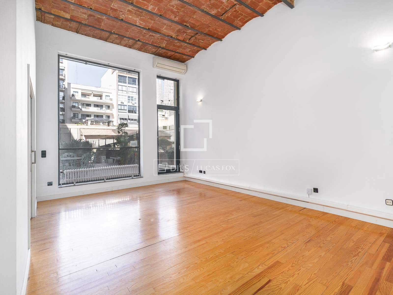 3 slaapkamer Appartement te koop in Barcelona stad - € 1.300.000 (Ref: 9829735)