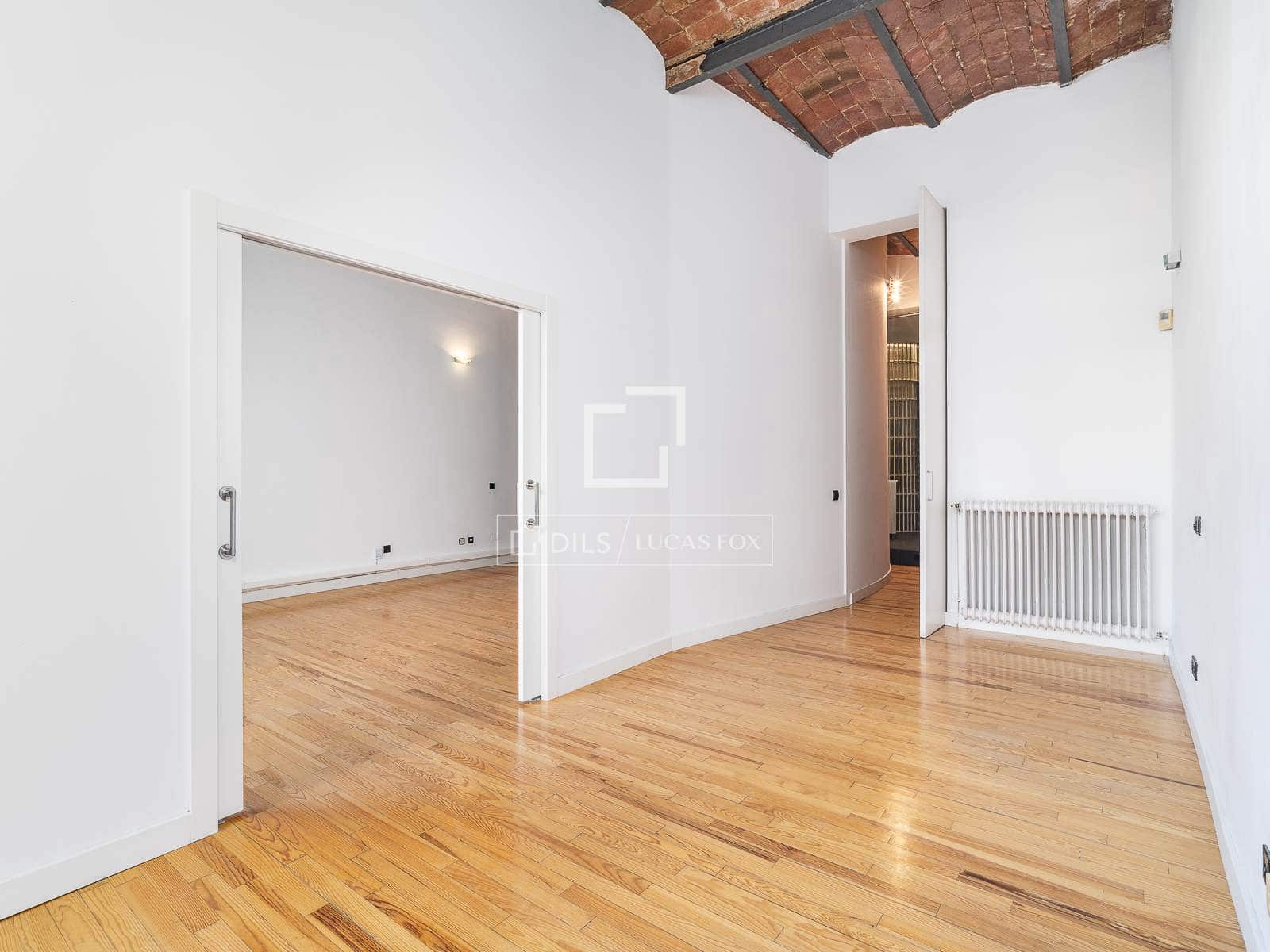 3 slaapkamer Appartement te koop in Barcelona stad - € 1.300.000 (Ref: 9829735)