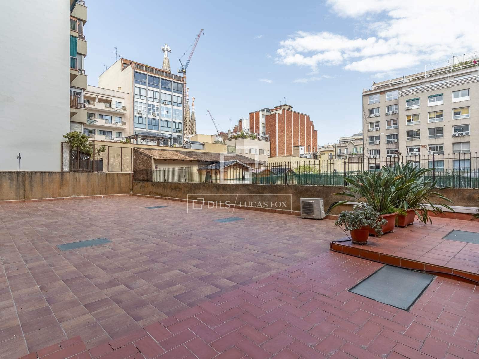 3 slaapkamer Appartement te koop in Barcelona stad - € 1.300.000 (Ref: 9829735)