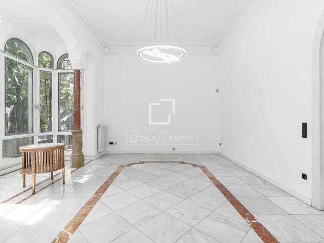 3 slaapkamer Appartement te koop in Barcelona stad - € 1.300.000 (Ref: 9829735)