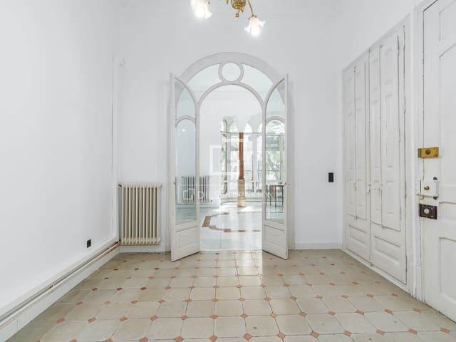 3 slaapkamer Appartement te koop in Barcelona stad - € 1.300.000 (Ref: 9829735)