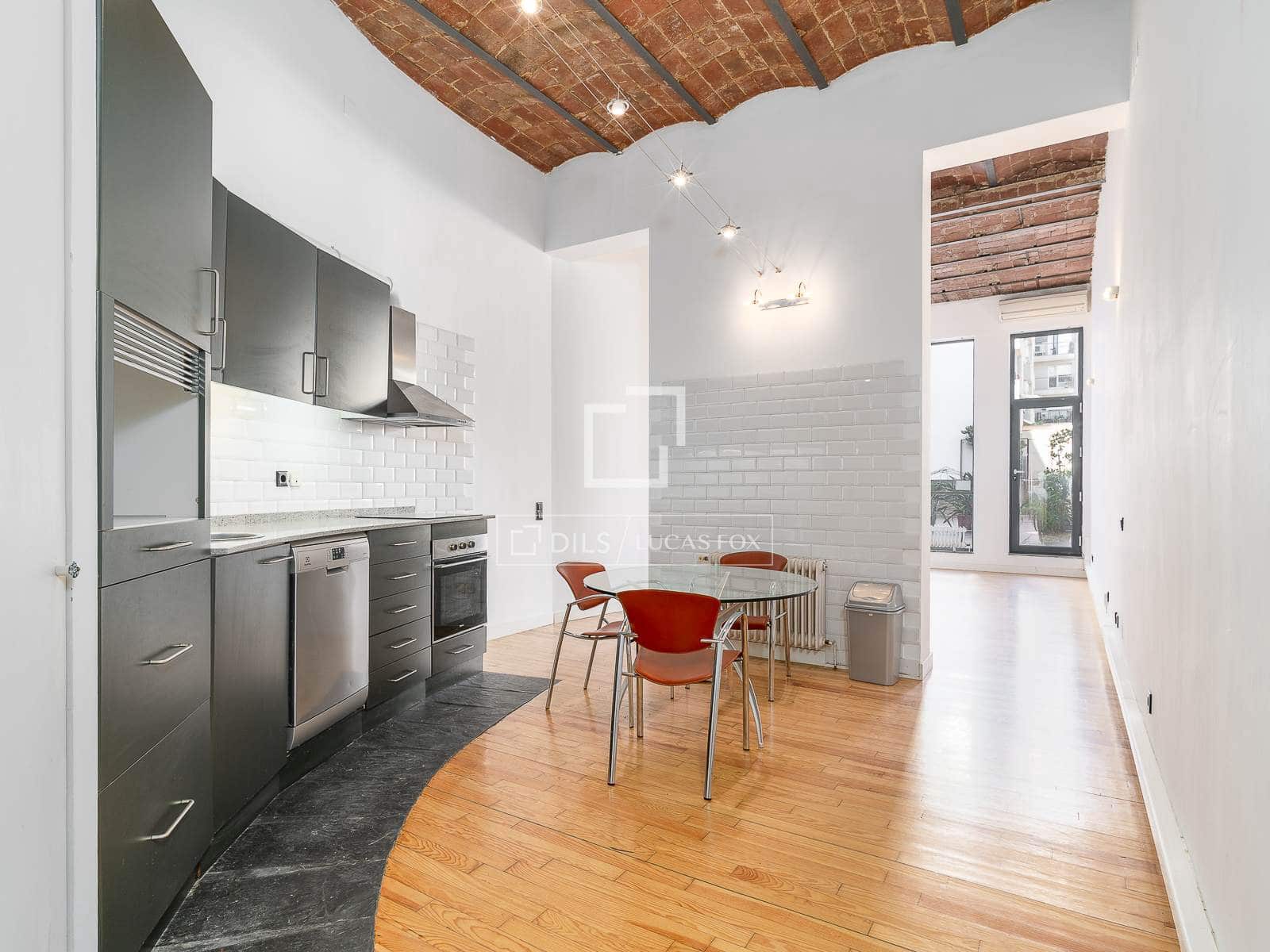 3 slaapkamer Appartement te koop in Barcelona stad - € 1.300.000 (Ref: 9829735)