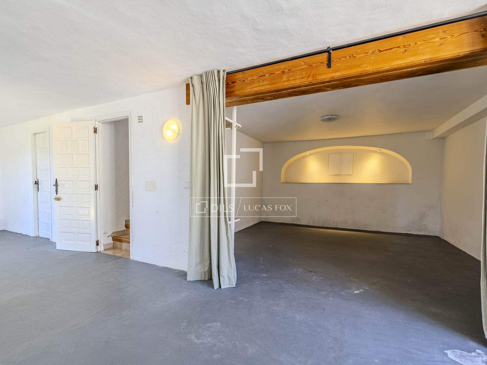 6 sypialnia Willa na sprzedaż w Javea / Xabia z basenem garażem - 1 500 000 € (Ref: 9829739)
