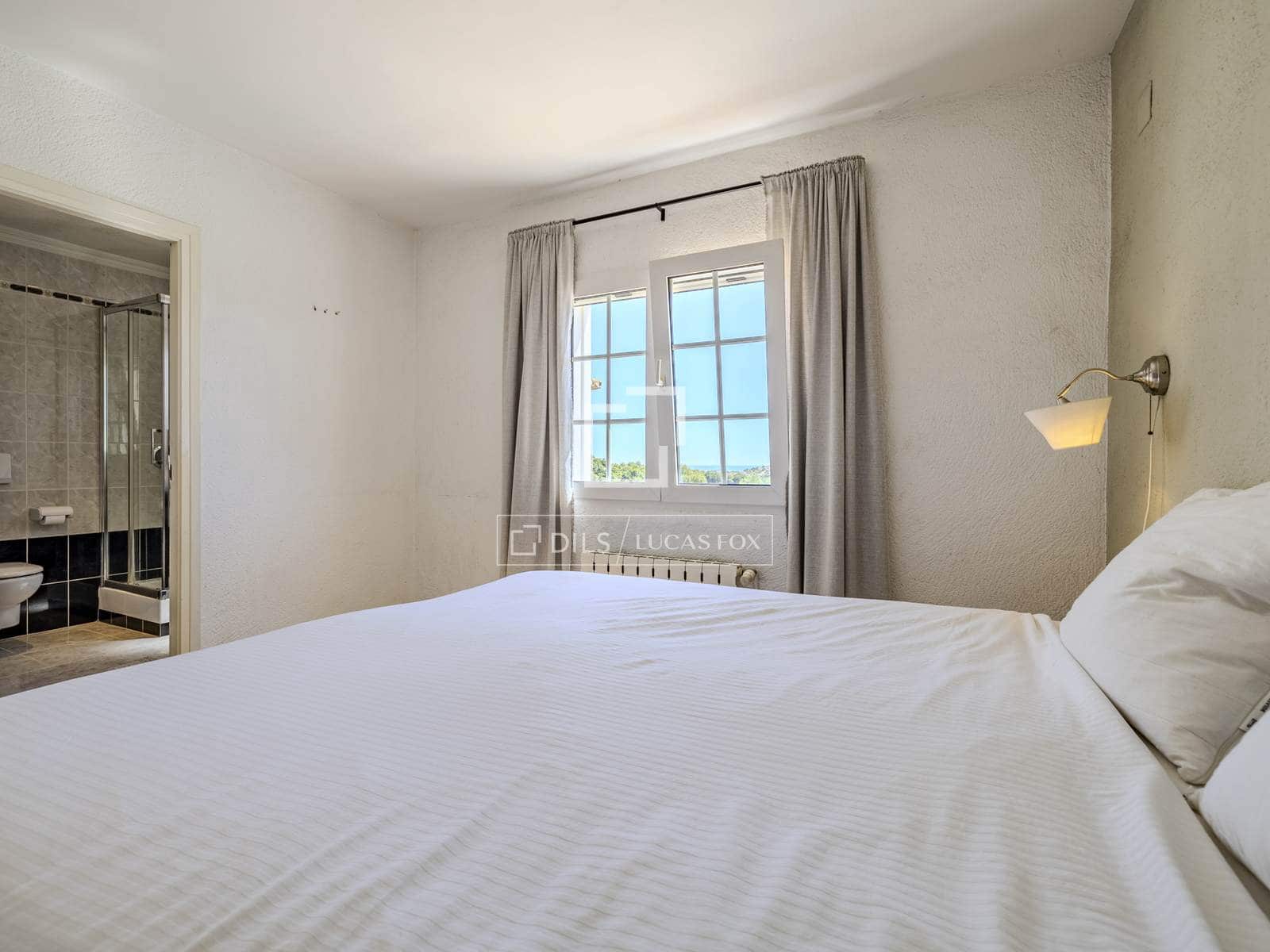 6 sypialnia Willa na sprzedaż w Javea / Xabia z basenem garażem - 1 500 000 € (Ref: 9829739)
