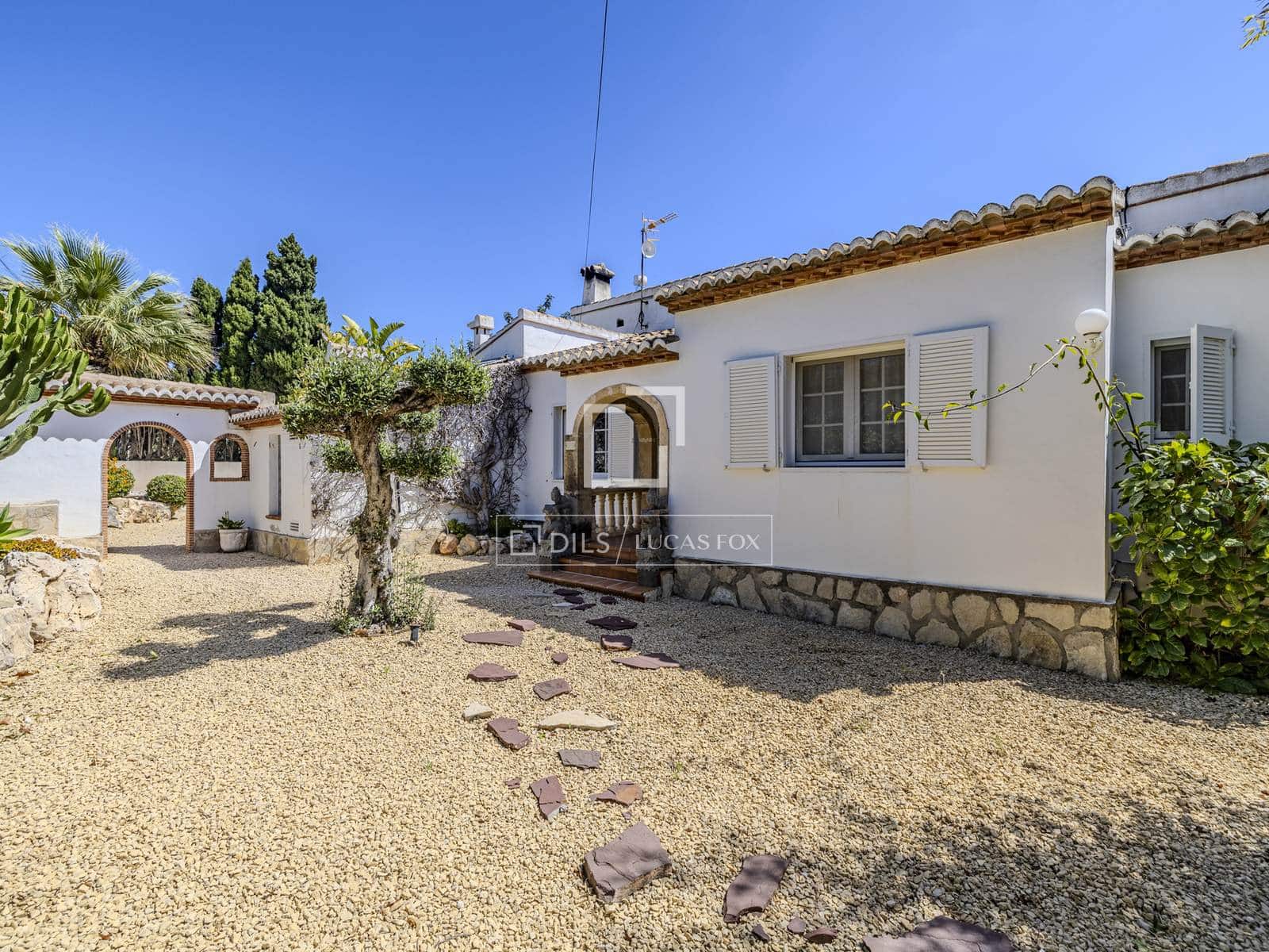 6 sypialnia Willa na sprzedaż w Javea / Xabia z basenem garażem - 1 500 000 € (Ref: 9829739)