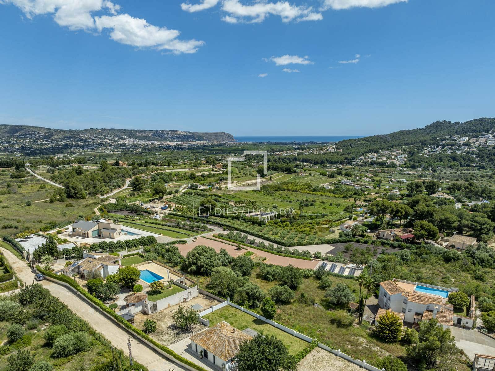6 sypialnia Willa na sprzedaż w Javea / Xabia z basenem garażem - 1 500 000 € (Ref: 9829739)
