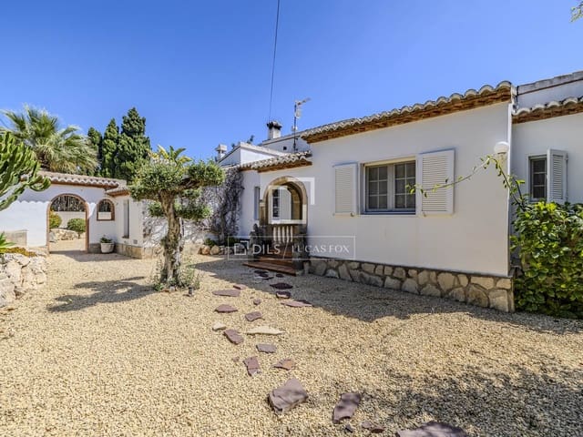6 sypialnia Willa na sprzedaż w Javea / Xàbia z basenem garażem - 1 500 000 € (Ref: 9829739)