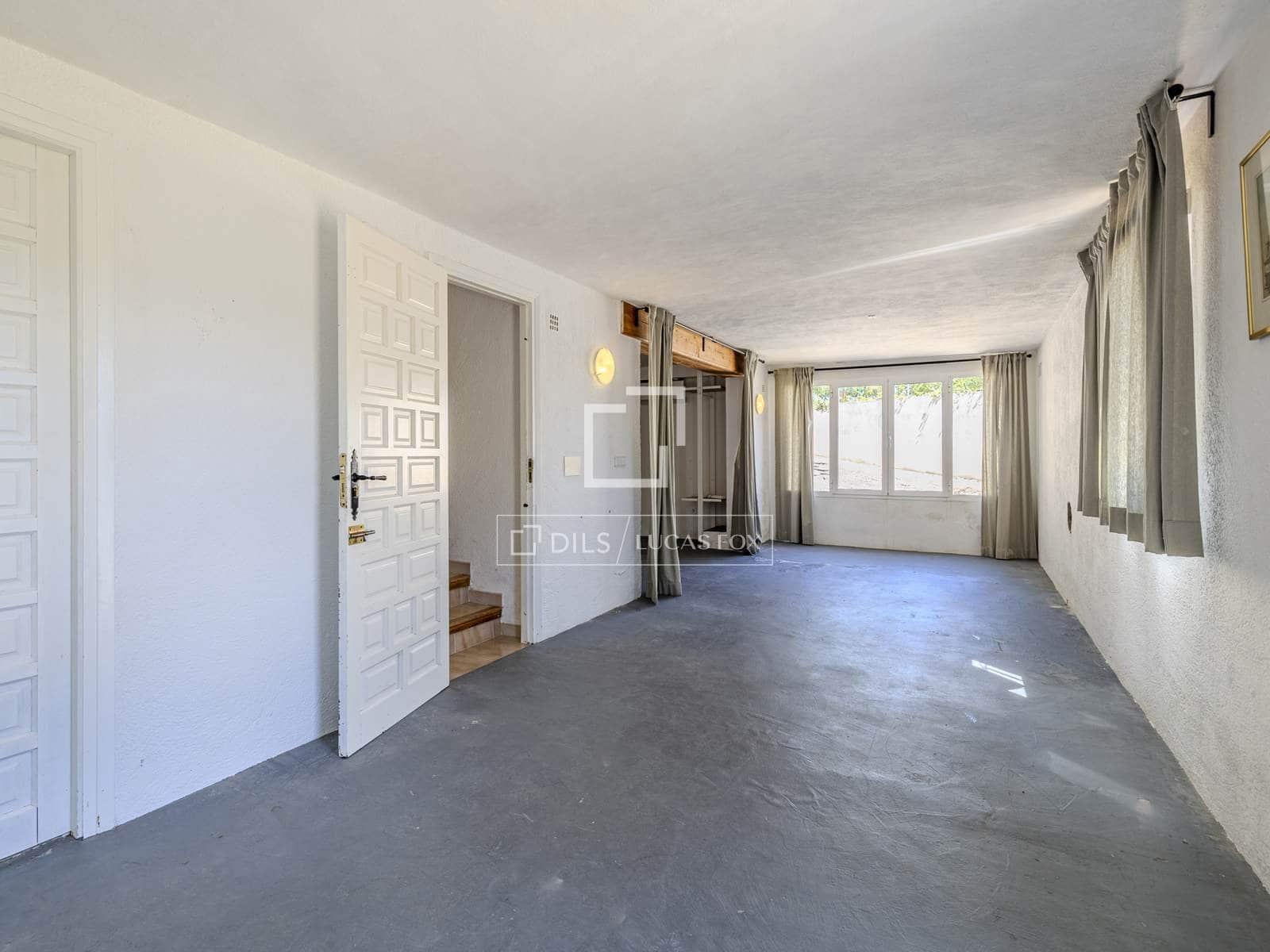6 sypialnia Willa na sprzedaż w Javea / Xabia z basenem garażem - 1 500 000 € (Ref: 9829739)
