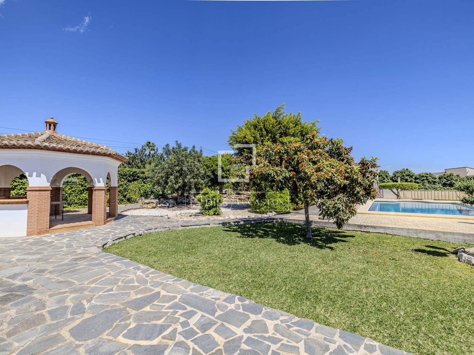 6 sypialnia Willa na sprzedaż w Javea / Xabia z basenem garażem - 1 500 000 € (Ref: 9829739)