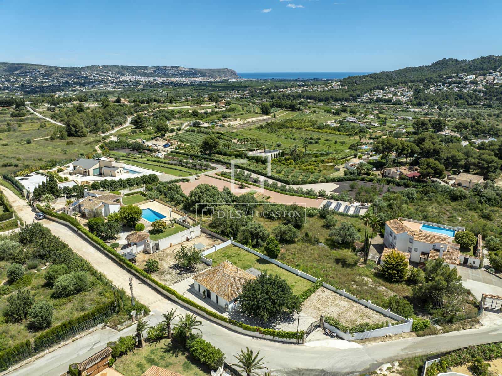 6 sypialnia Willa na sprzedaż w Javea / Xabia z basenem garażem - 1 500 000 € (Ref: 9829739)