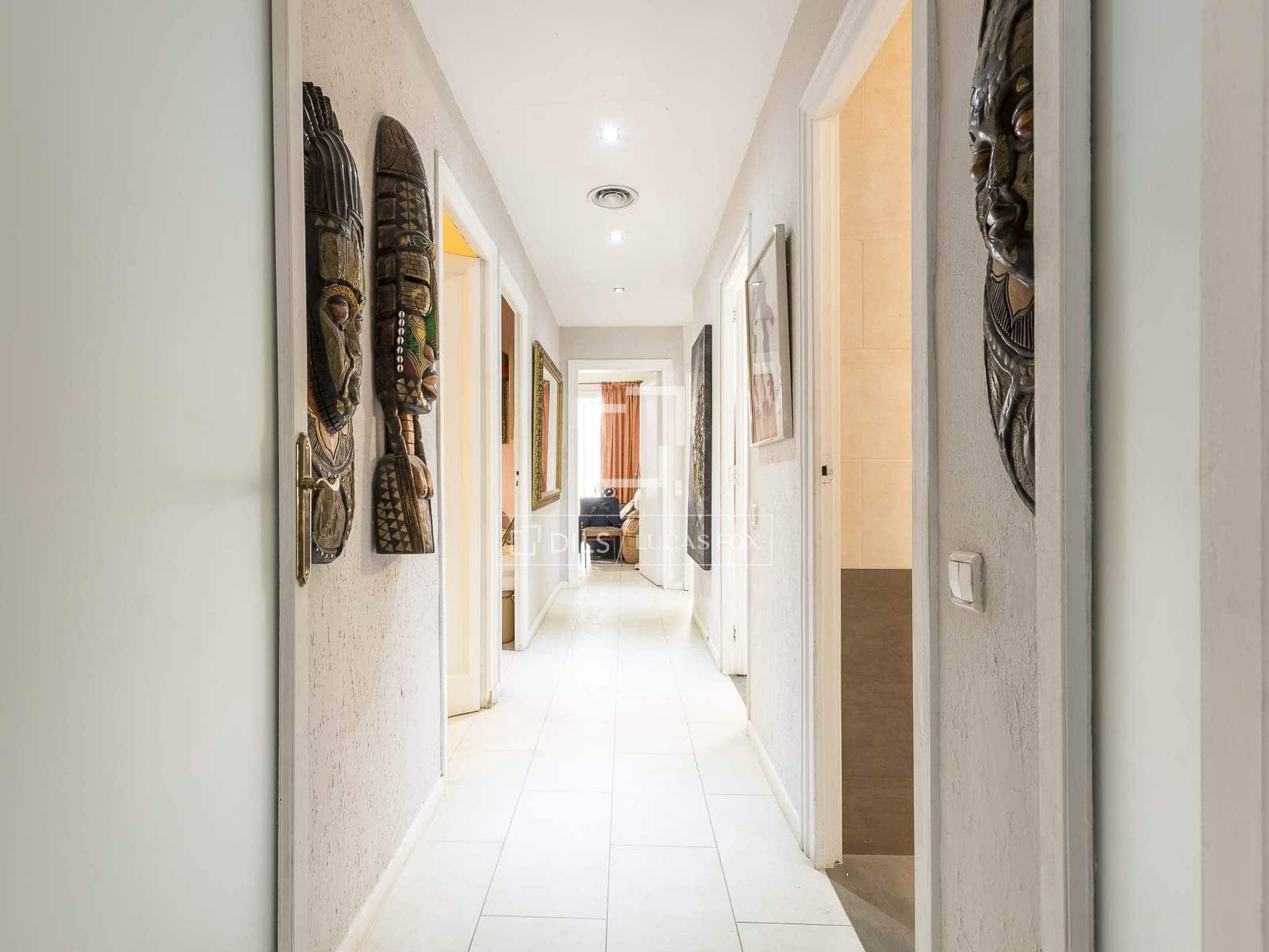 4 bedroom Apartment for sale in Barcelona city - € 890,000 (Ref: 9830265)