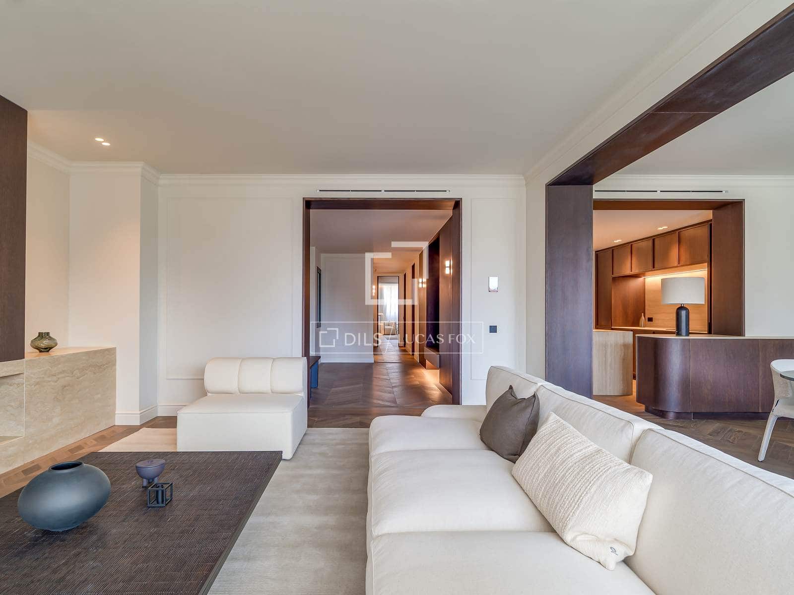 3 soveværelse Lejlighed til salg i Barcelona by - € 2.750.000 (Ref: 9830266)