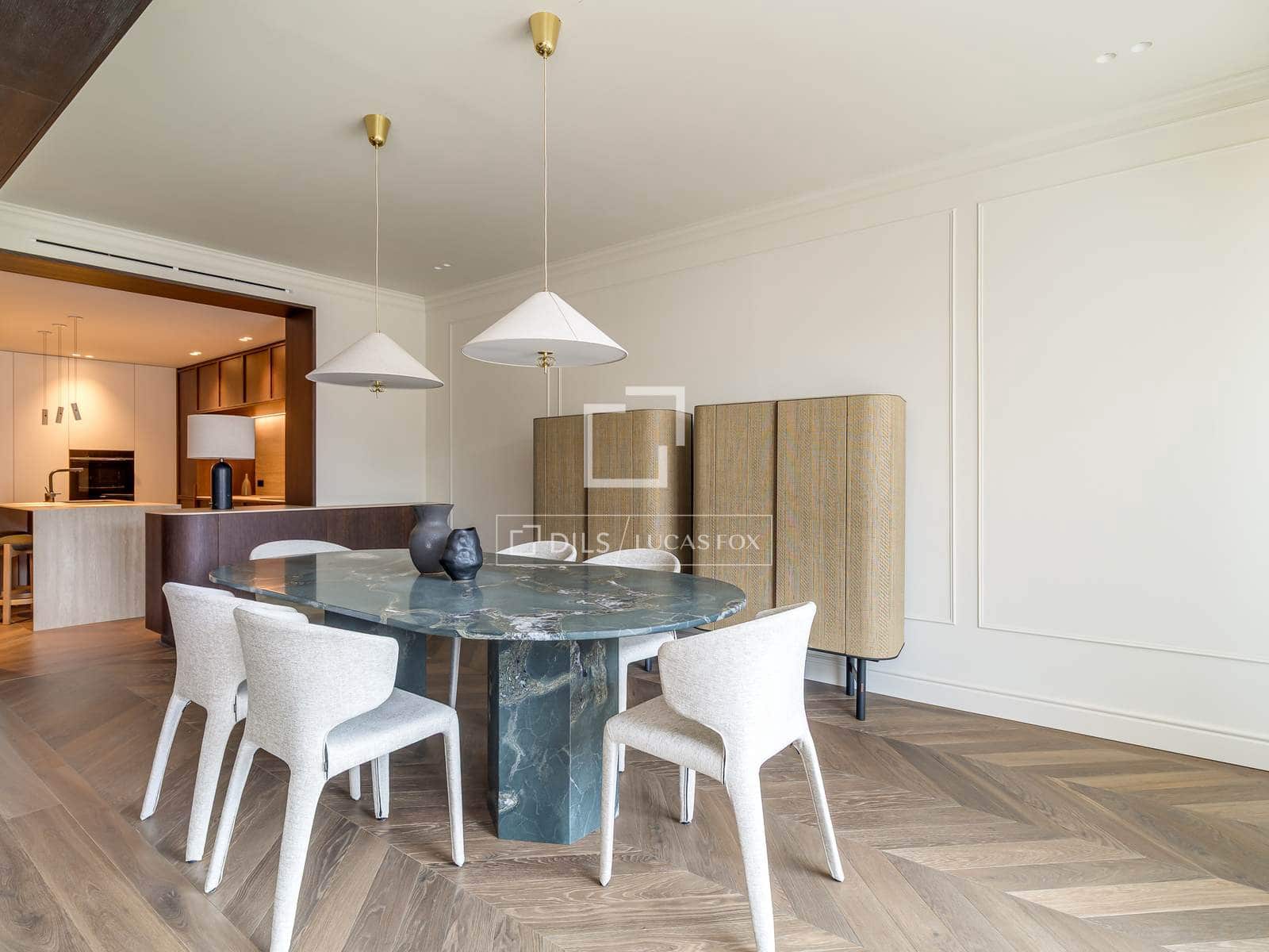 3 soveværelse Lejlighed til salg i Barcelona by - € 2.750.000 (Ref: 9830266)