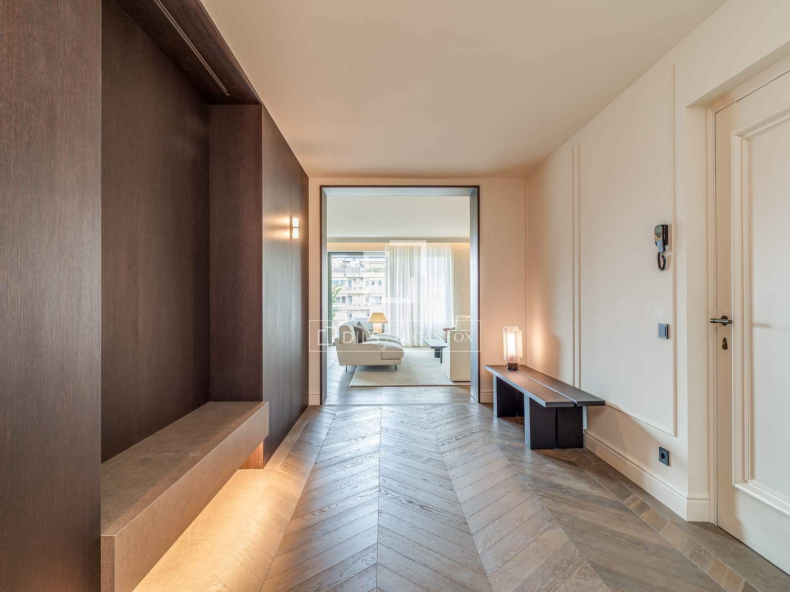 3 soveværelse Lejlighed til salg i Barcelona by - € 2.750.000 (Ref: 9830266)