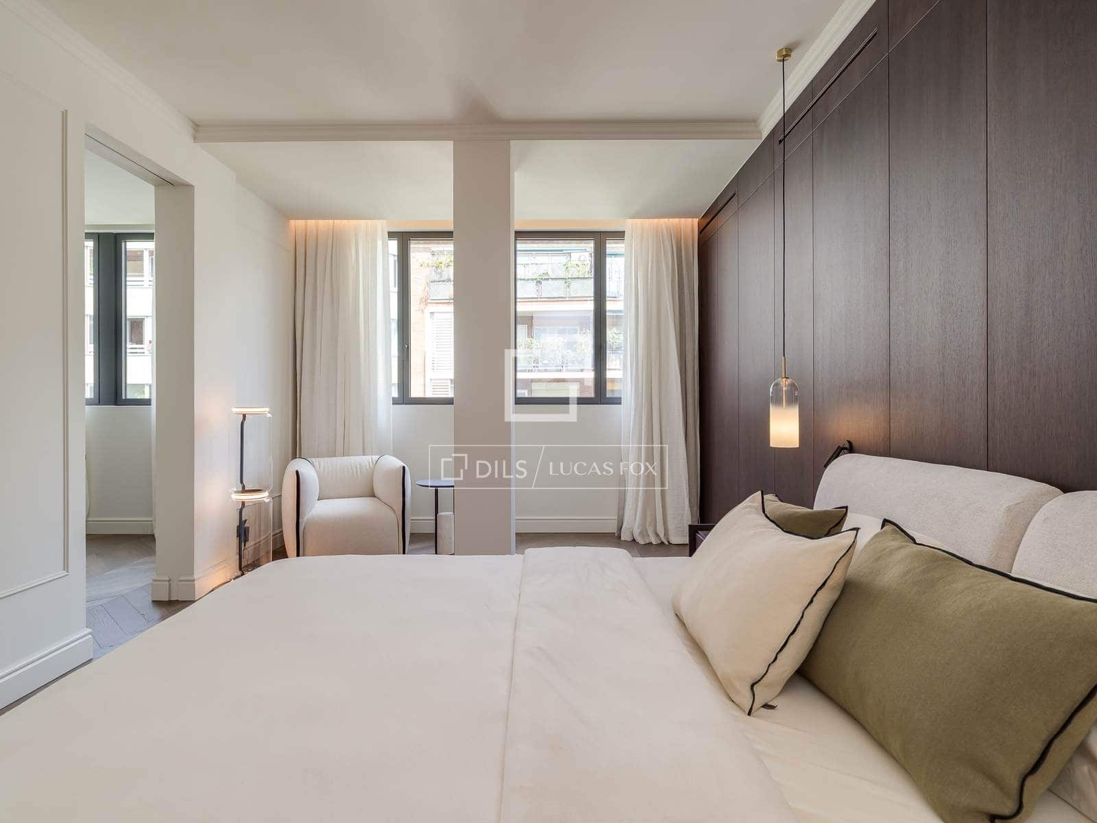3 soveværelse Lejlighed til salg i Barcelona by - € 2.750.000 (Ref: 9830266)