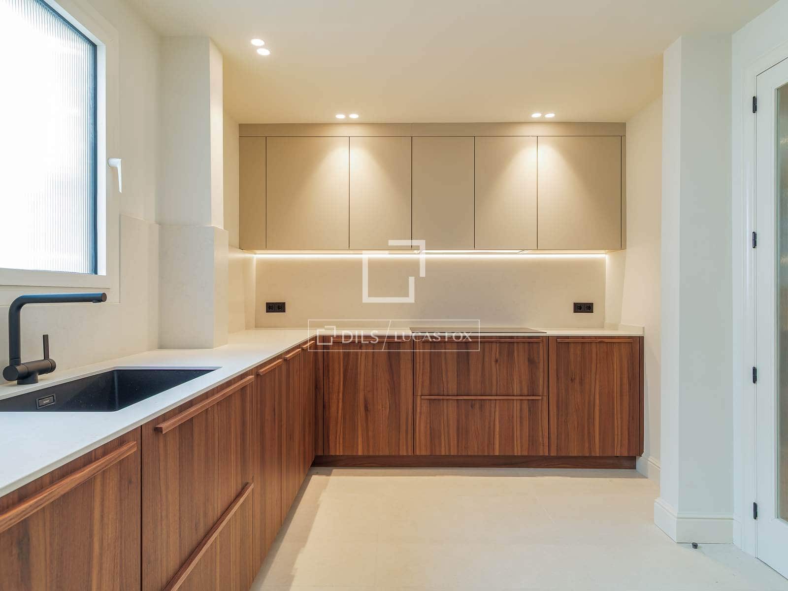 Ático de 5 habitaciones en Barcelona ciudad en venta - 4.680.000 € (Ref: 9830267)