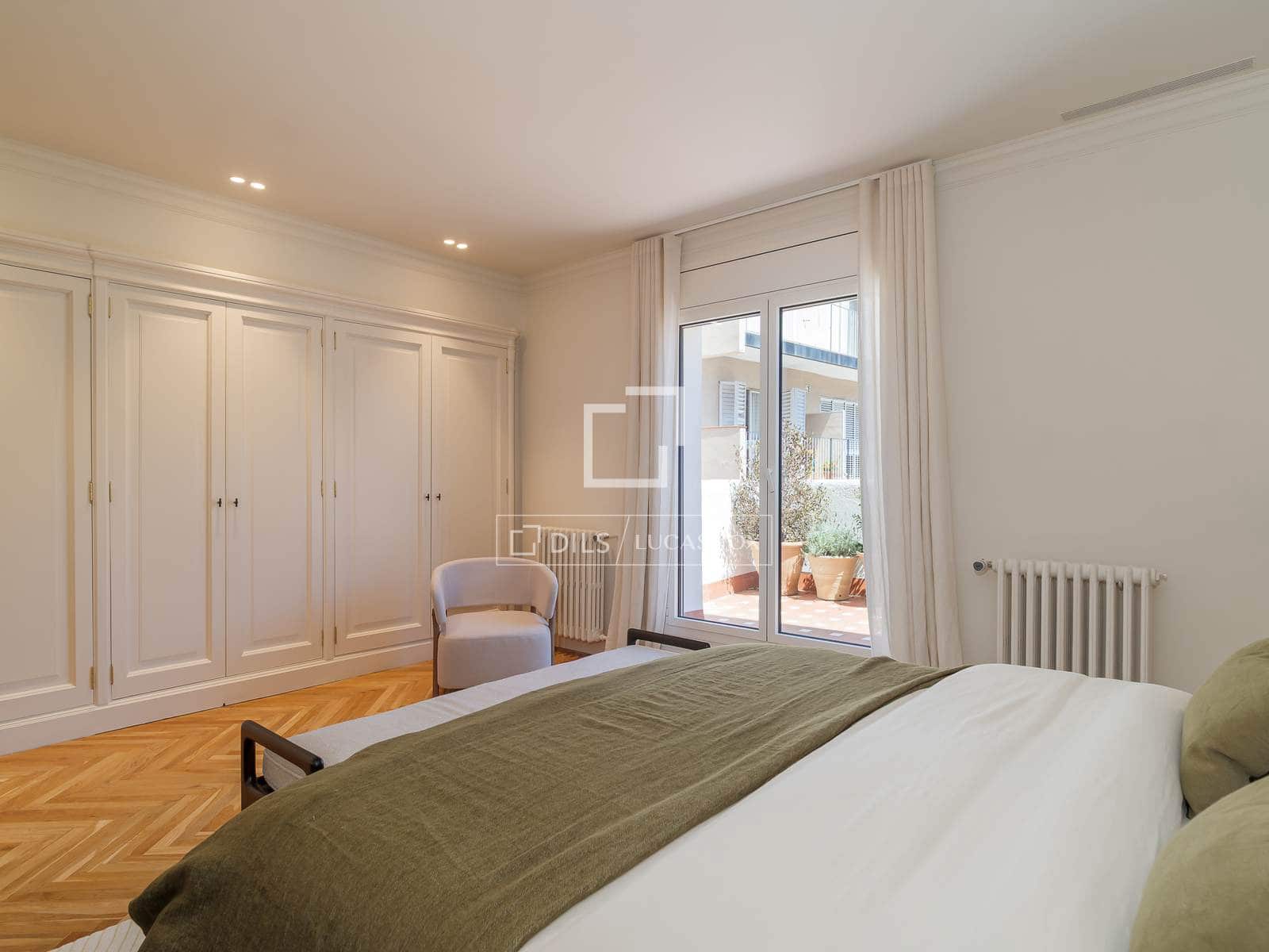 Ático de 5 habitaciones en Barcelona ciudad en venta - 4.680.000 € (Ref: 9830267)