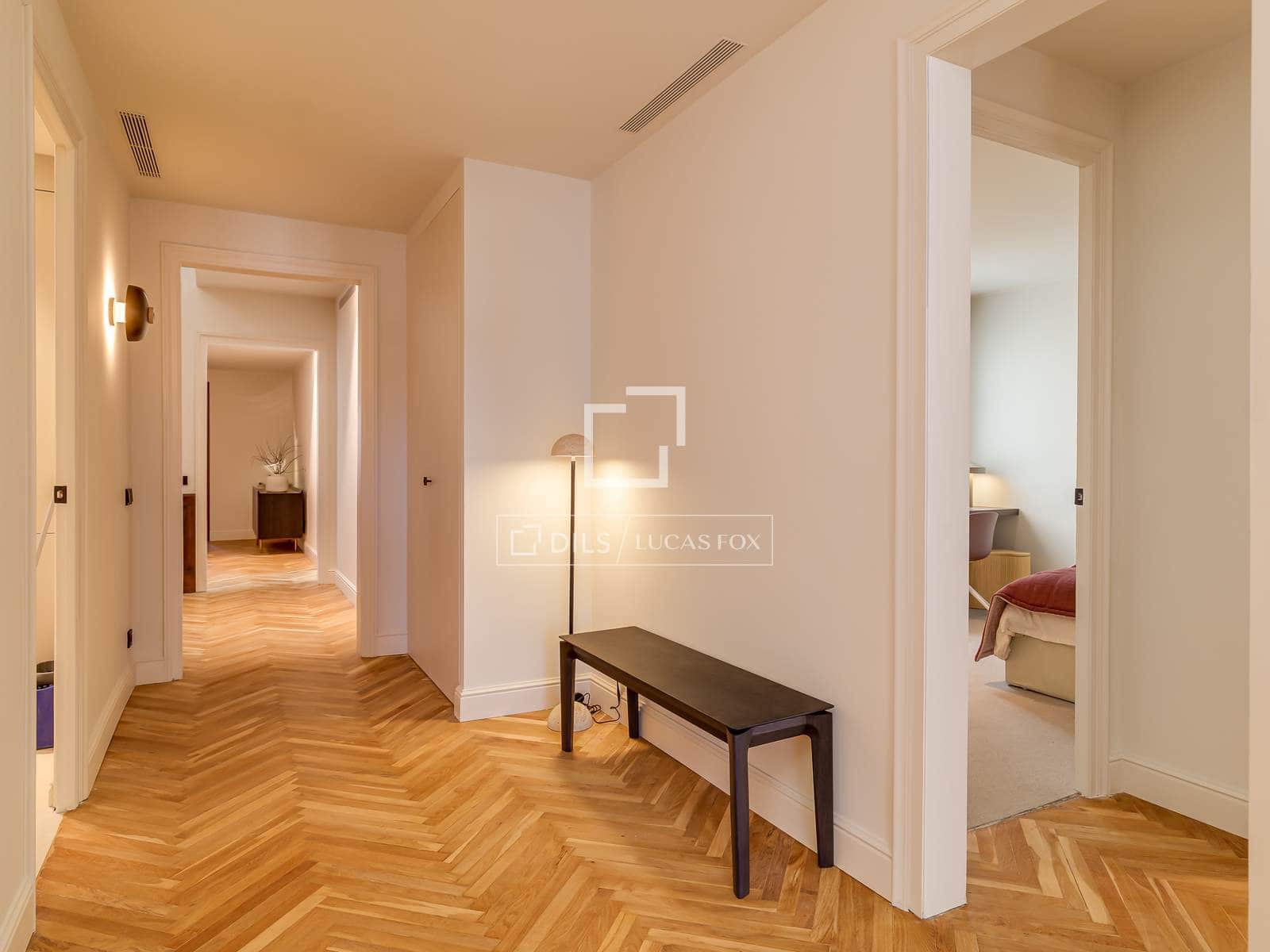 Ático de 5 habitaciones en Barcelona ciudad en venta - 4.680.000 € (Ref: 9830267)