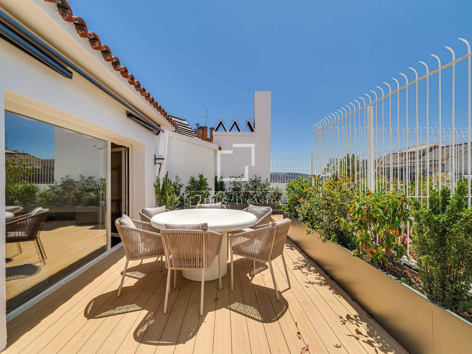 Ático de 5 habitaciones en Barcelona ciudad en venta - 4.680.000 € (Ref: 9830267)