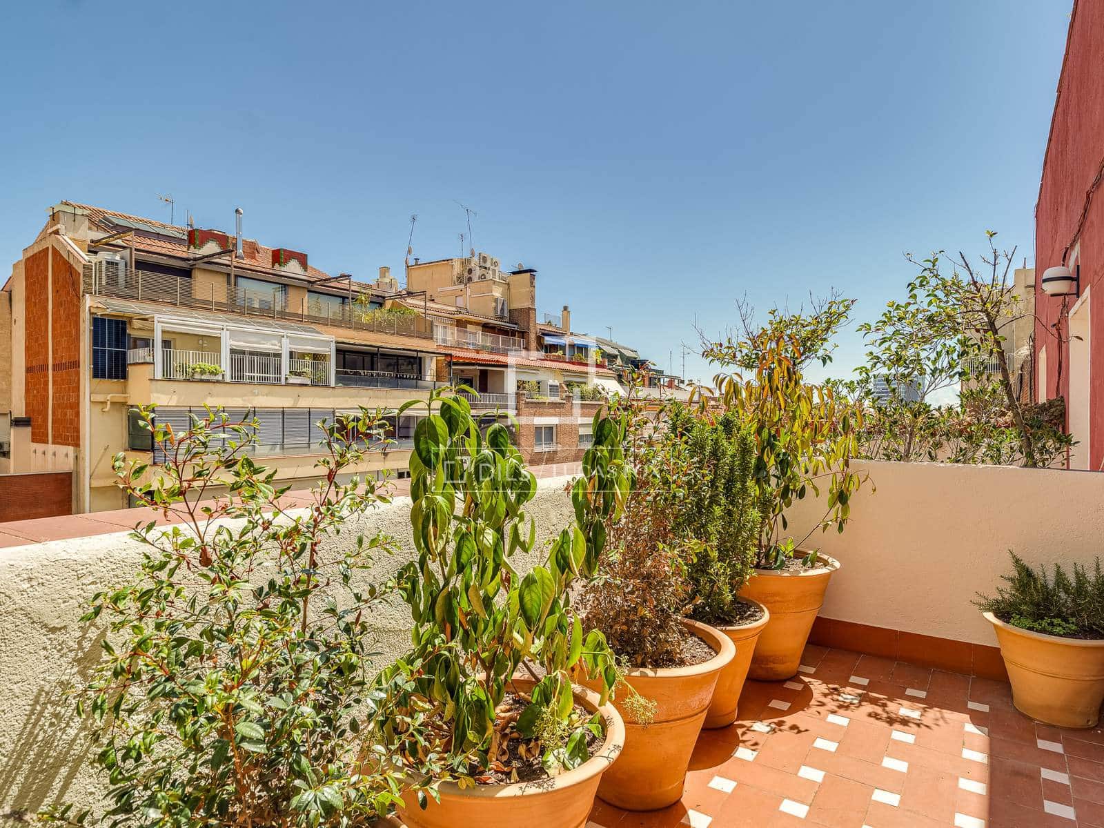 Ático de 5 habitaciones en Barcelona ciudad en venta - 4.680.000 € (Ref: 9830267)