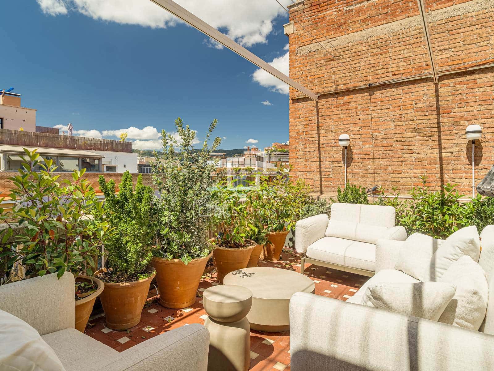 Ático de 5 habitaciones en Barcelona ciudad en venta - 4.680.000 € (Ref: 9830267)
