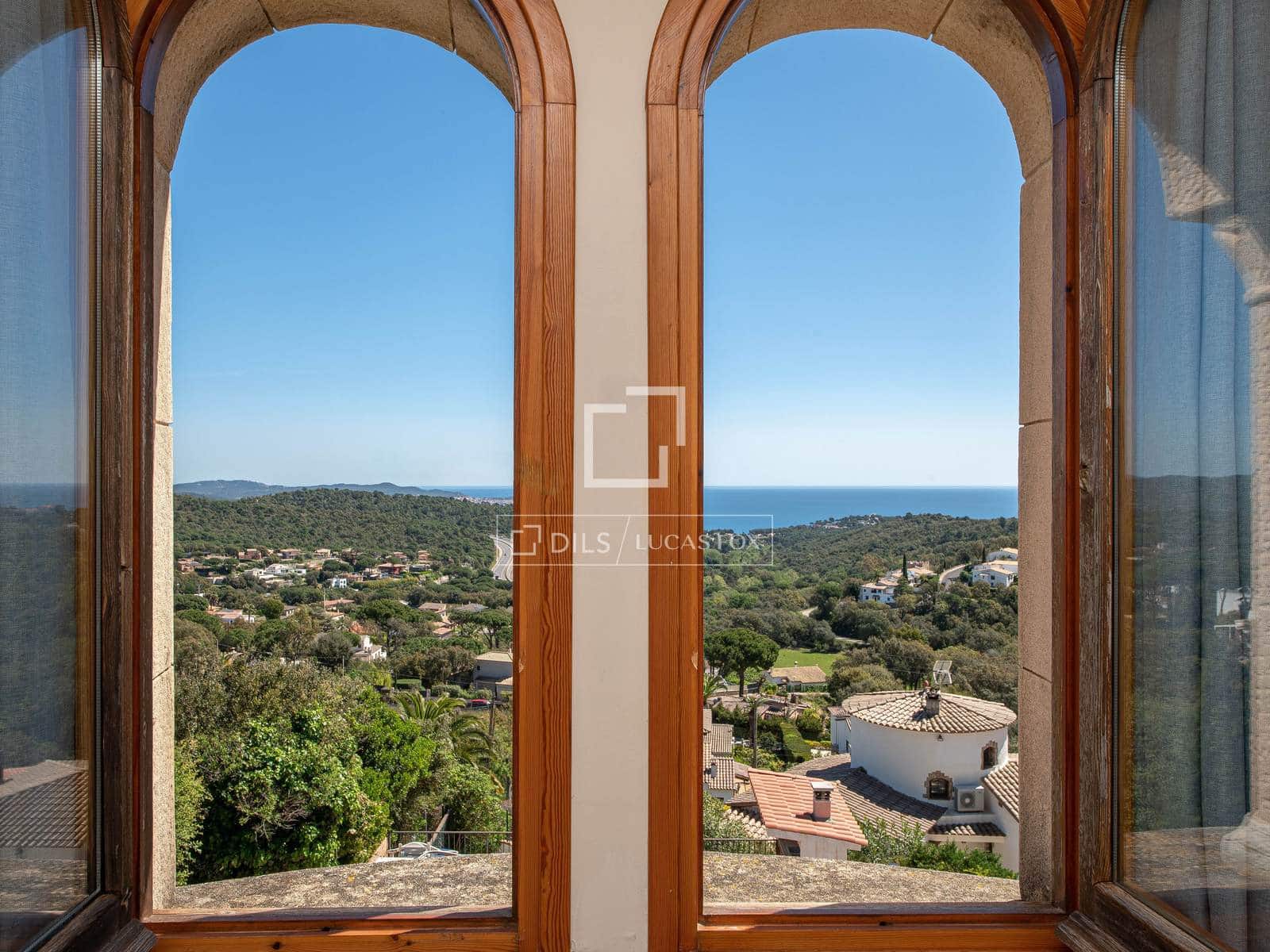 5 makuuhuone Huvila myytävänä paikassa Platja d'Aro mukana uima-altaan - 670 000 € (Ref: 9830360)