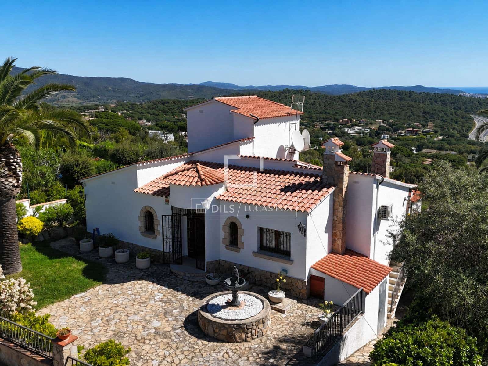 5 makuuhuone Huvila myytävänä paikassa Platja d'Aro mukana uima-altaan - 670 000 € (Ref: 9830360)
