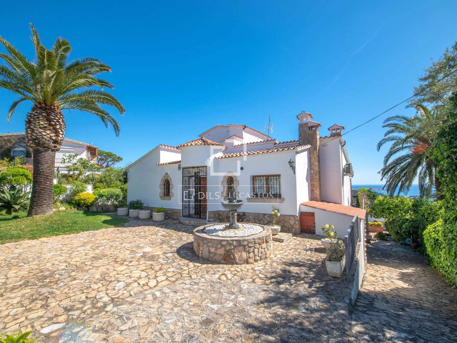 5 makuuhuone Huvila myytävänä paikassa Platja d'Aro mukana uima-altaan - 670 000 € (Ref: 9830360)