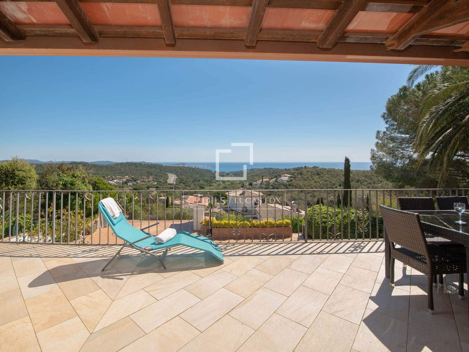 5 makuuhuone Huvila myytävänä paikassa Platja d'Aro mukana uima-altaan - 670 000 € (Ref: 9830360)