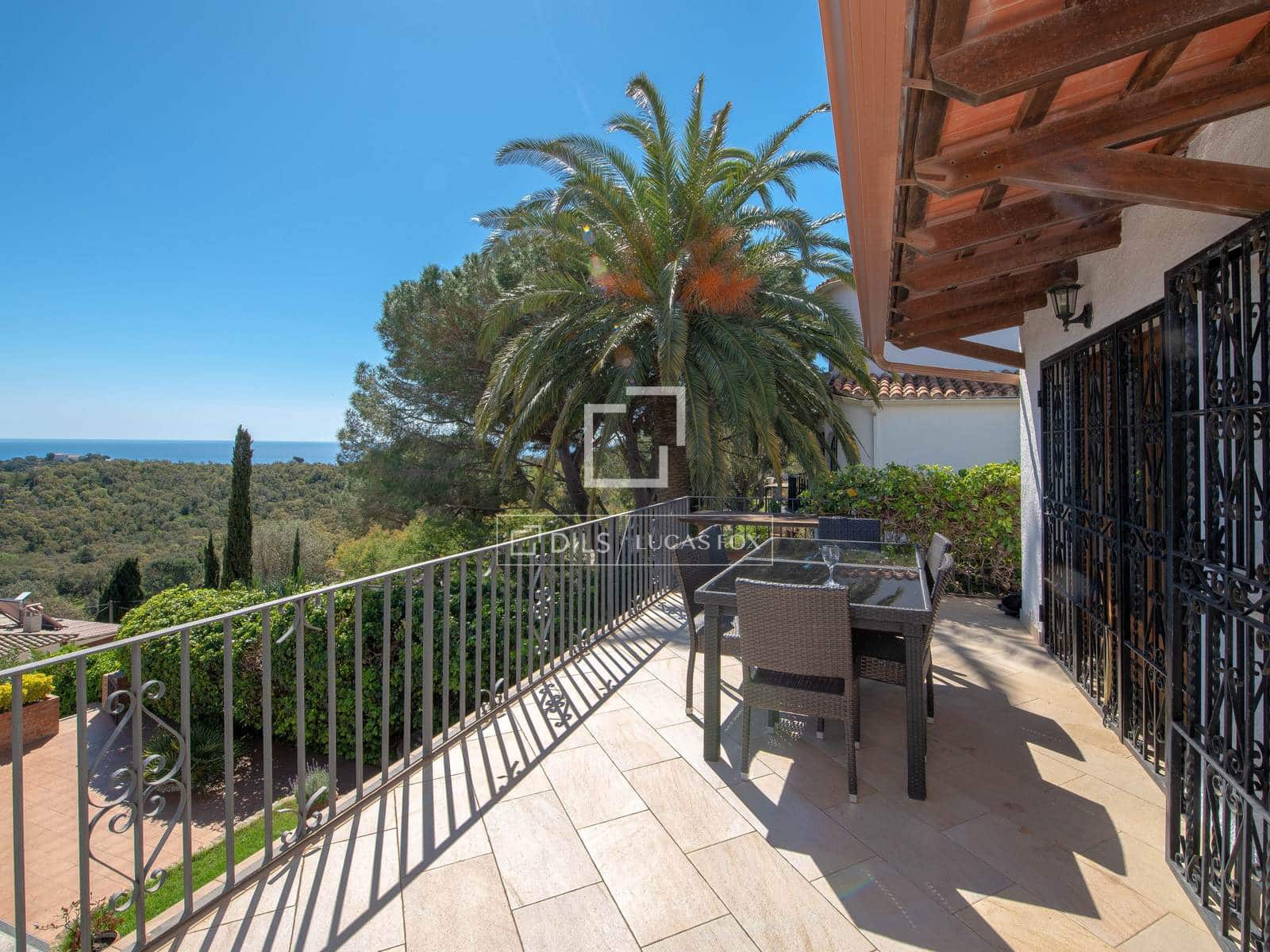 5 makuuhuone Huvila myytävänä paikassa Platja d'Aro mukana uima-altaan - 670 000 € (Ref: 9830360)