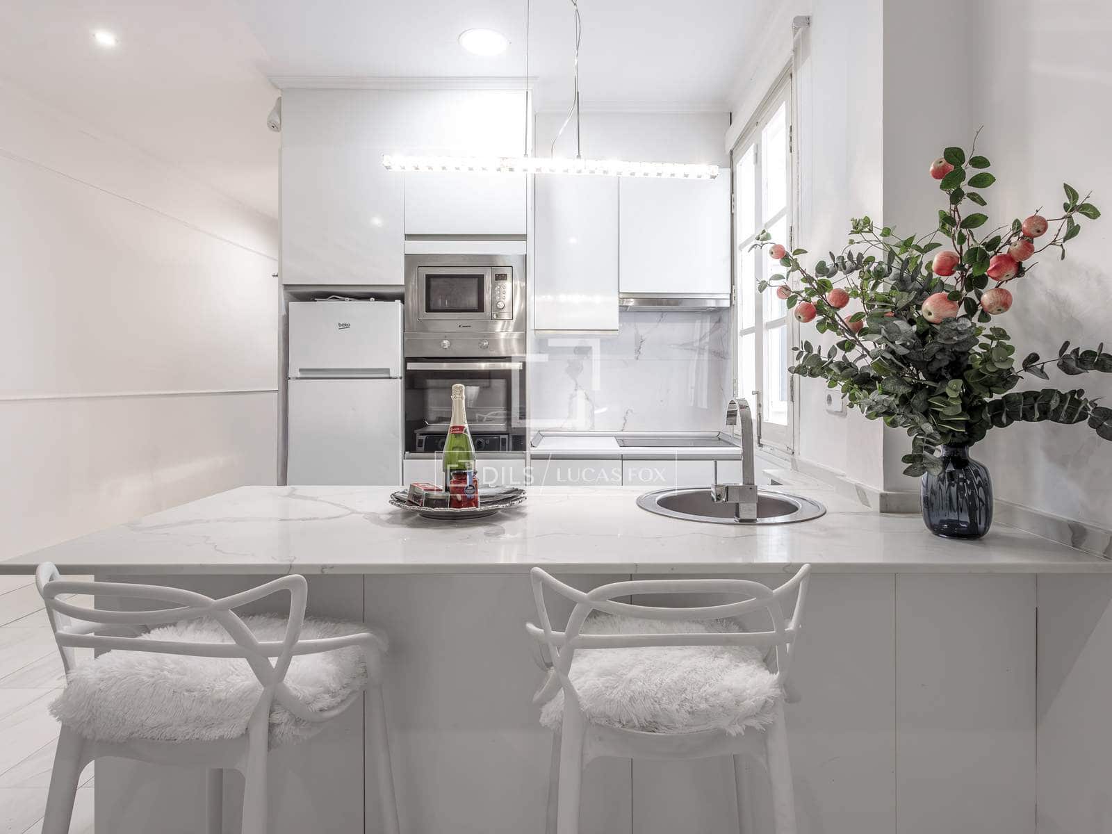 2 Zimmer Apartment zu vermieten in Madrid Stadt - 2.500 € (Ref: 9830362)
