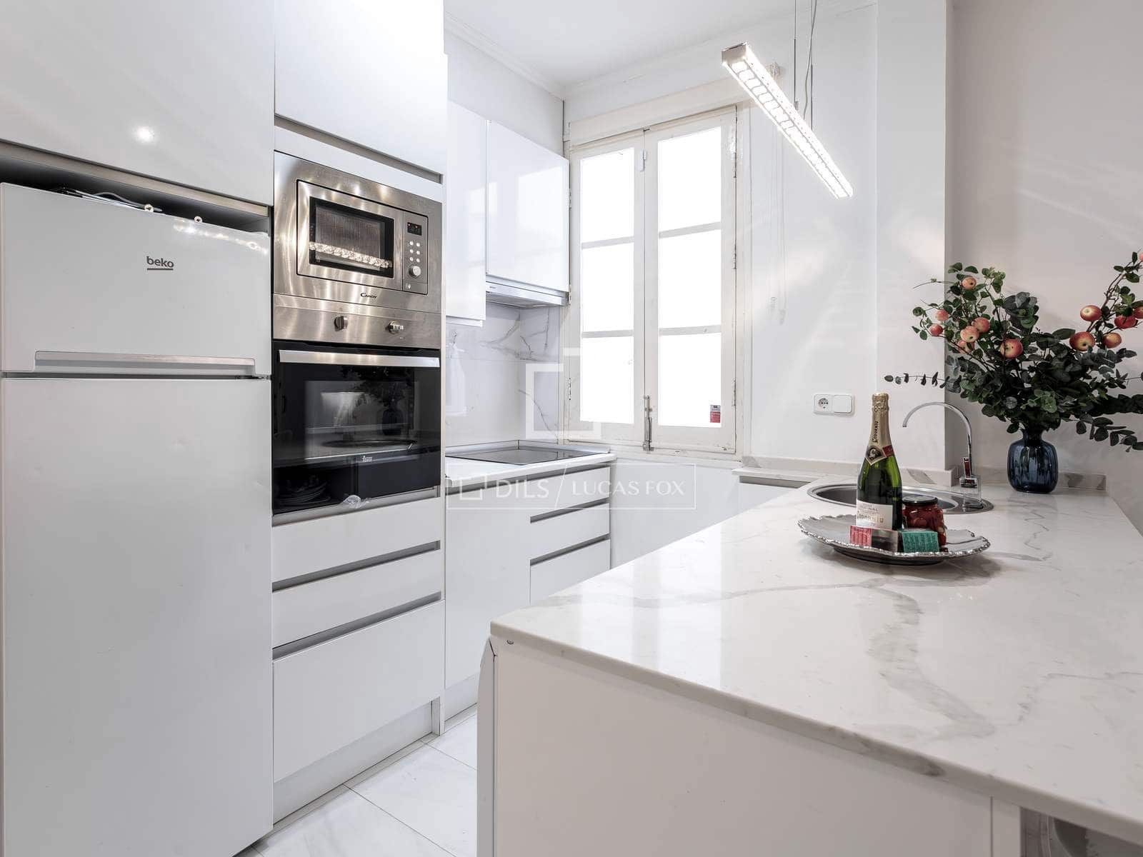 2 Zimmer Apartment zu vermieten in Madrid Stadt - 2.500 € (Ref: 9830362)