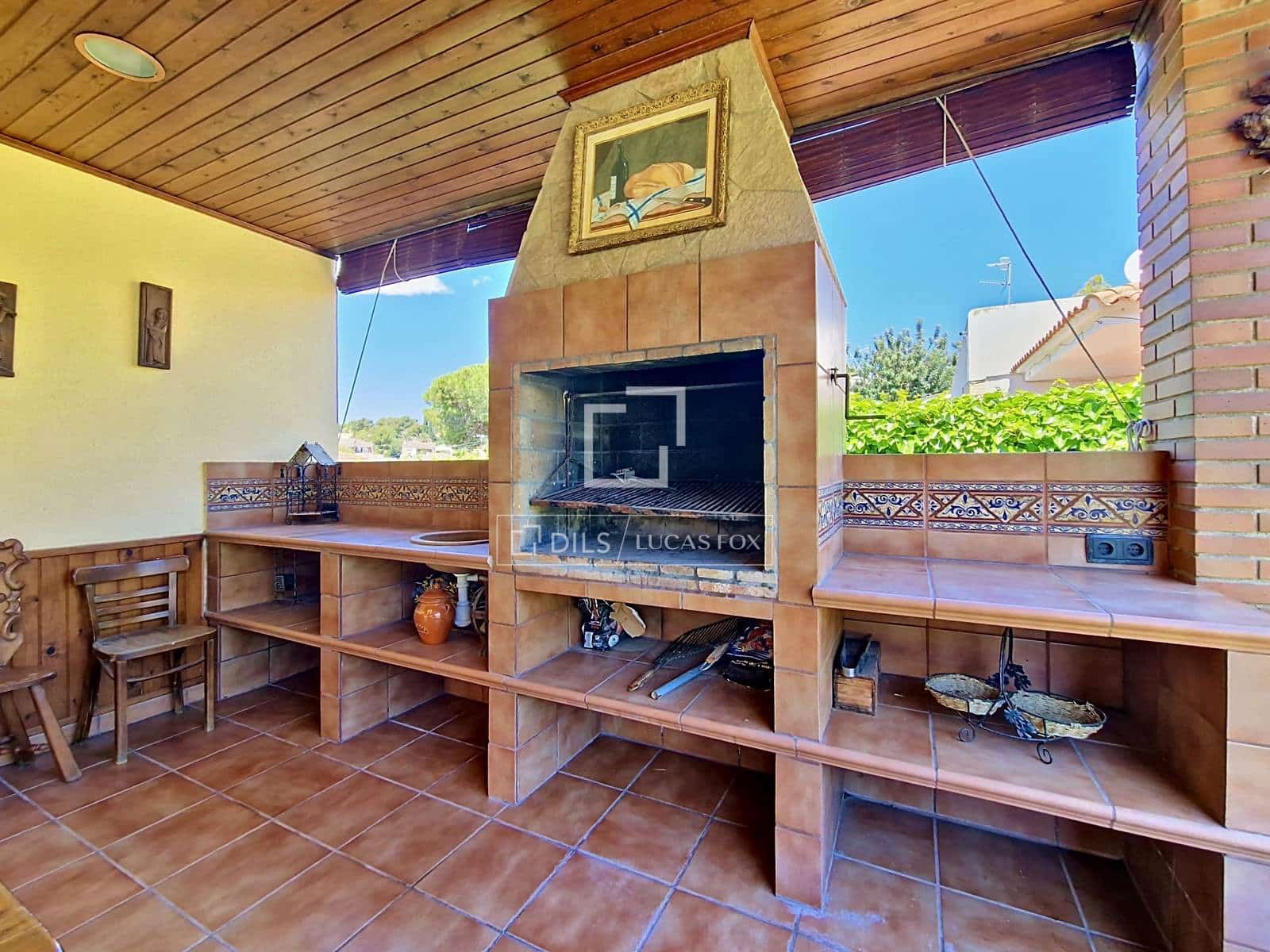 4 bedroom Villa for rent in Cunit with pool garage - € 2,950 (Ref: 9830416)