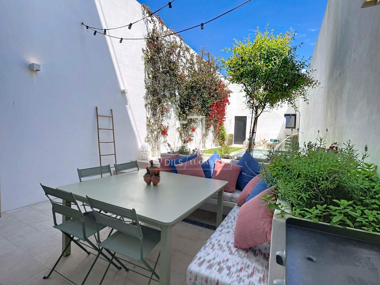 6 quarto Moradia para venda em Ciutadella de Menorca com piscina garagem - 1 480 000 € (Ref: 9831954)