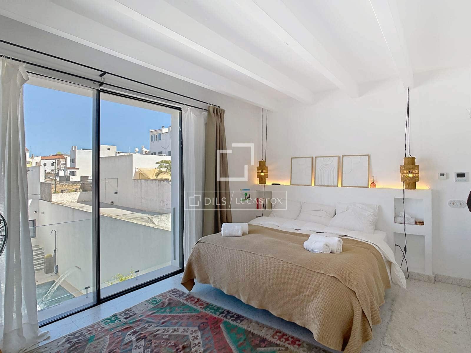 6 quarto Moradia para venda em Ciutadella de Menorca com piscina garagem - 1 480 000 € (Ref: 9831954)