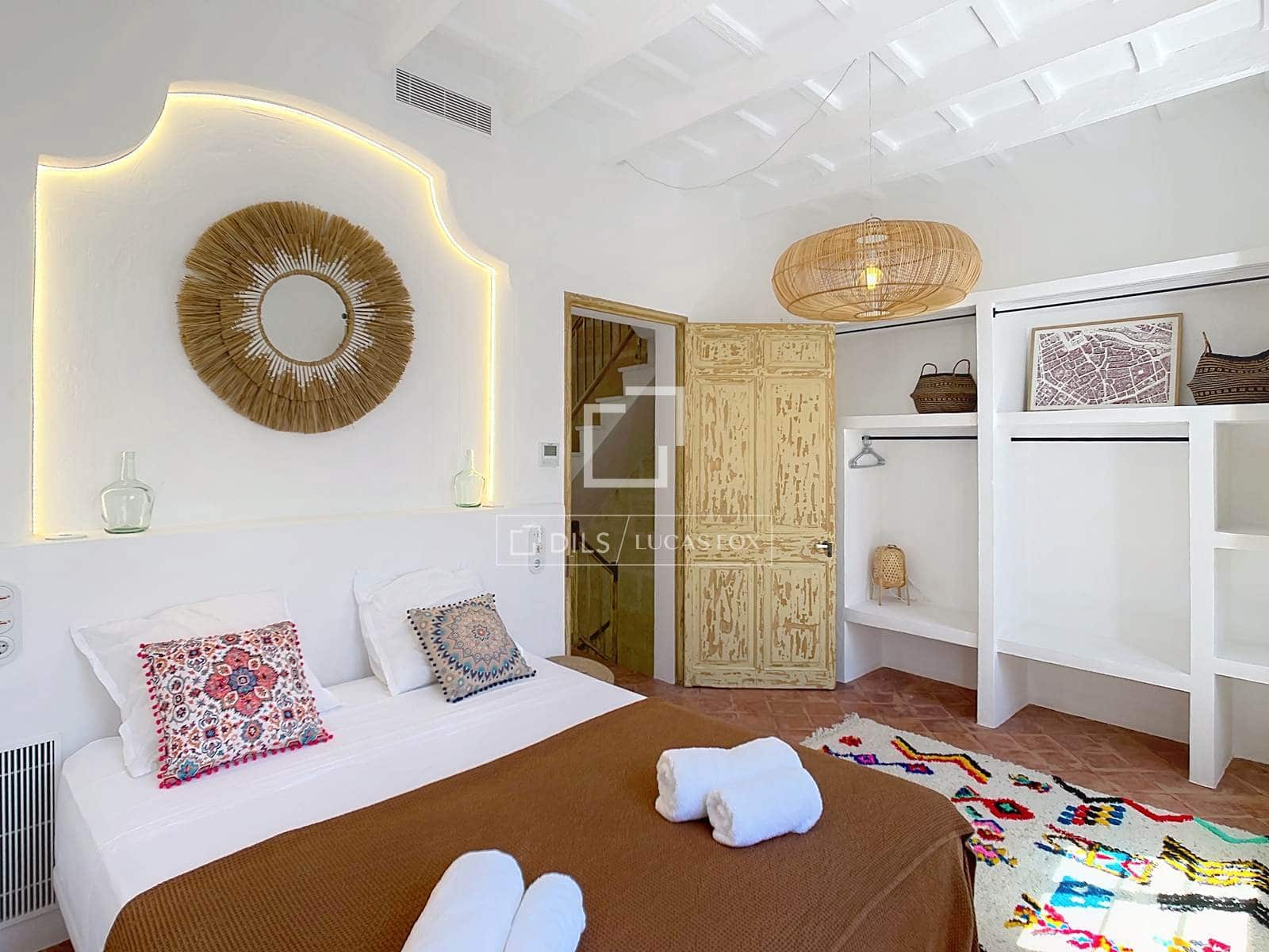6 quarto Moradia para venda em Ciutadella de Menorca com piscina garagem - 1 480 000 € (Ref: 9831954)