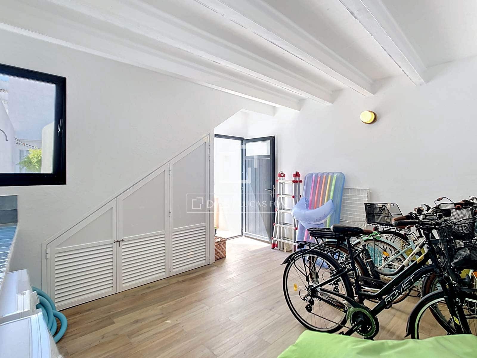 6 quarto Moradia para venda em Ciutadella de Menorca com piscina garagem - 1 480 000 € (Ref: 9831954)