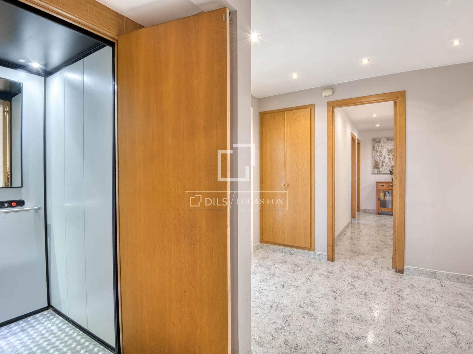 4 Zimmer Villa zu verkaufen in Platja d'Aro mit Pool Garage - 1.100.000 € (Ref: 9831957)